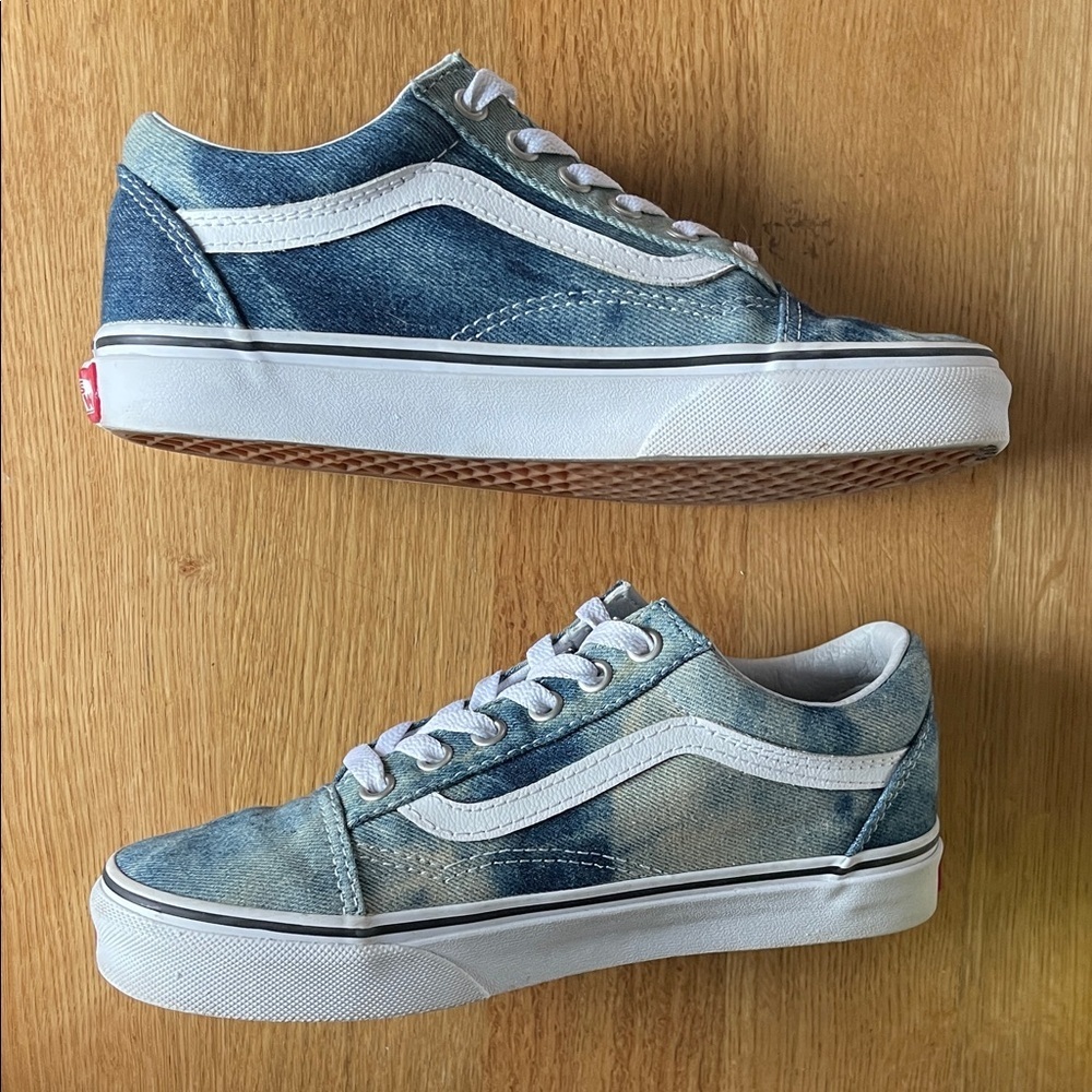 Like New! Vans Old Skool Denim Sneaker Womens 6 / Boy’s 4.5 Retro Classic Staple - Picture 4 of 7